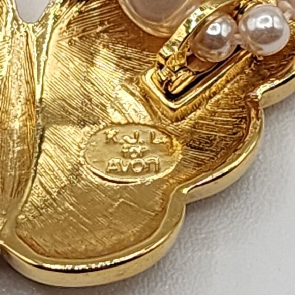 Vintage KJL For Avon Faux Pearl, Enamel Butterfly Necklace - Picture 5 of 12